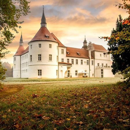 Hotel Gasthof Zum Hirsch Drehna Exteriér fotografie